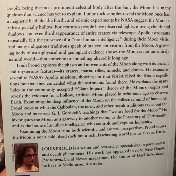 Anything Moon Book & Oracle collection - Picture 10 of 16